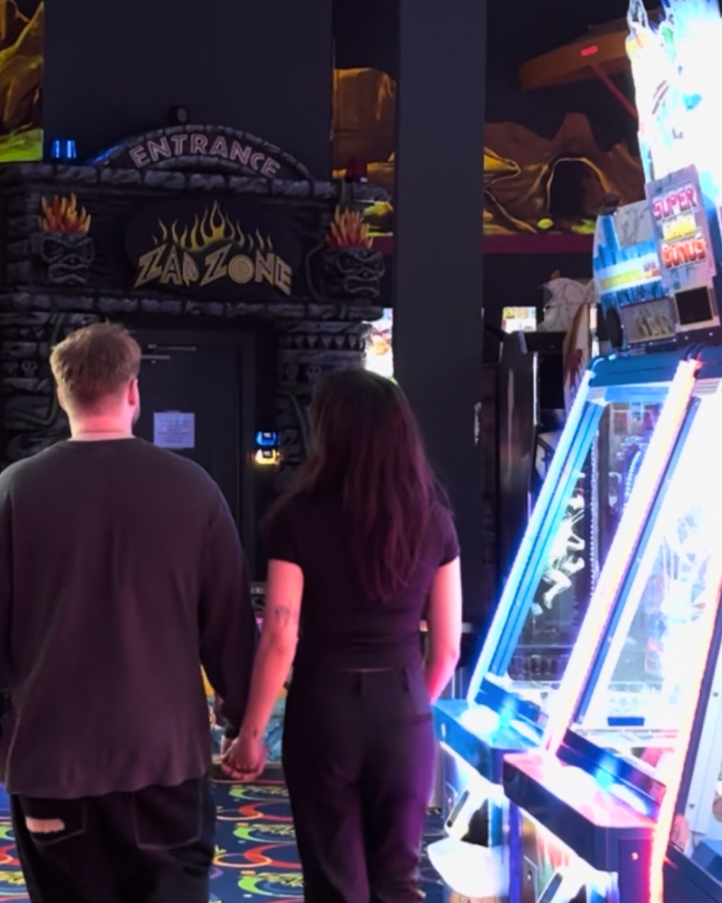 14 Vday Large - Date Night Windsor - Zap Zone Family Fun Centre