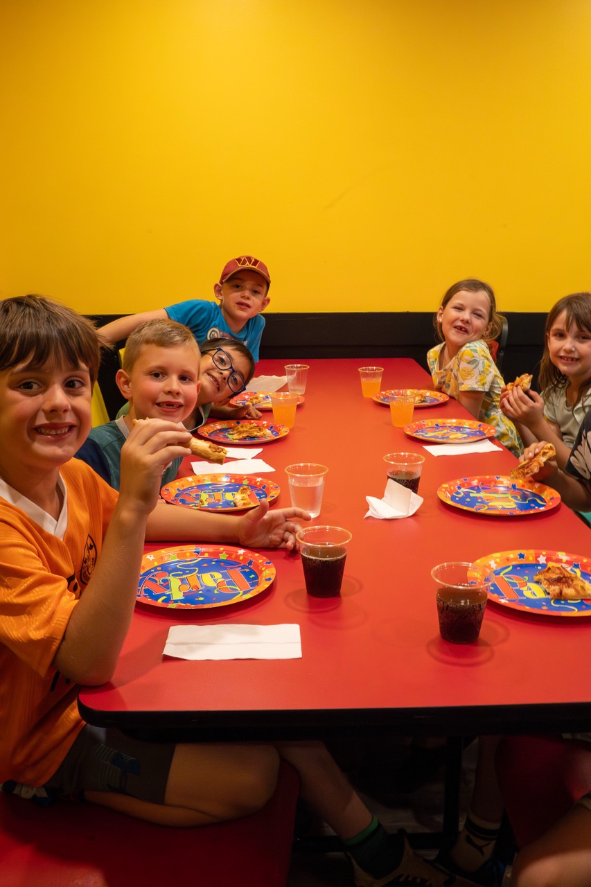 ES209375 Enhanced NR Large - Windsor's Best Birthday Party Place - Zap Zone Family Fun Centre