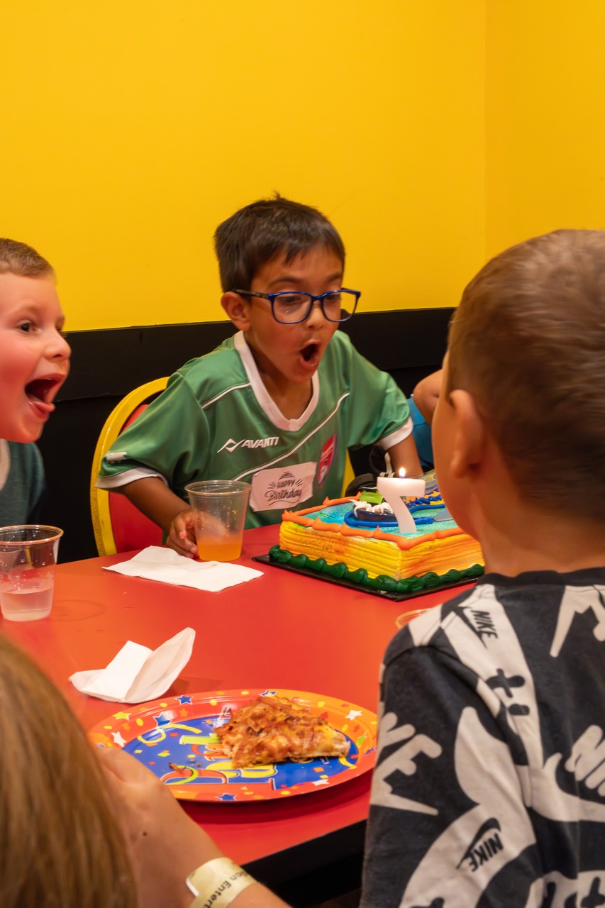 ES209399 Enhanced NR Large - Windsor's Best Birthday Party Place - Zap Zone Family Fun Centre